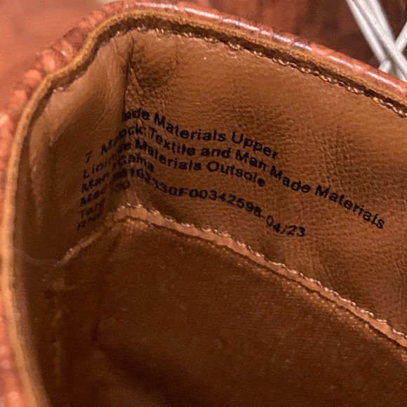 Universal Thread Boots - Picture 8 of 13